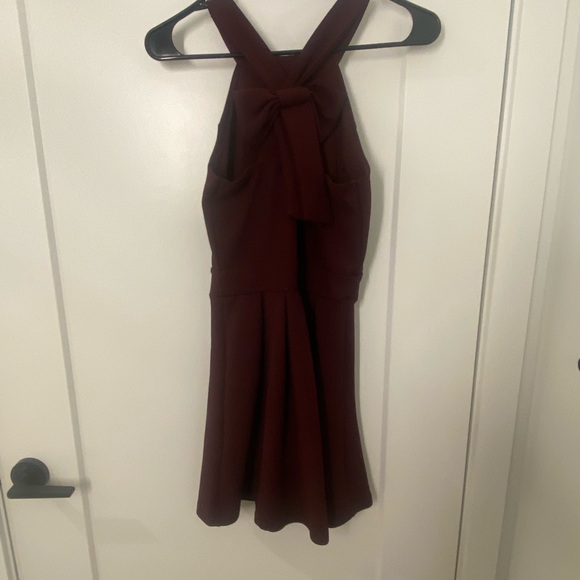 Maroon dress - Picture 2 of 3
